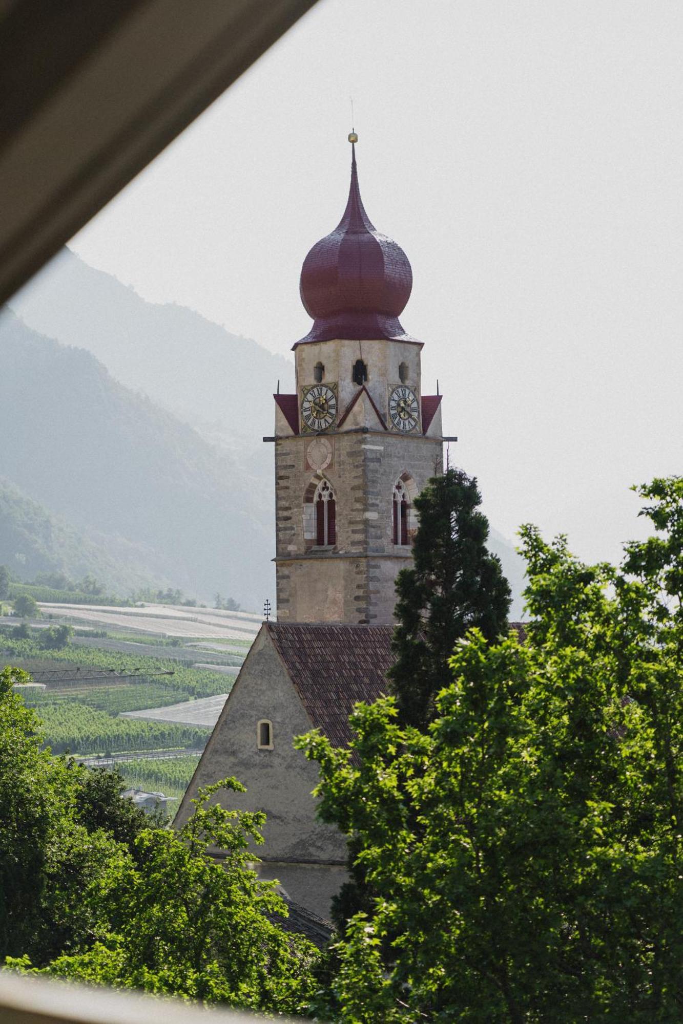 Hotel Das Stachelburg Parcines Kültér fotó