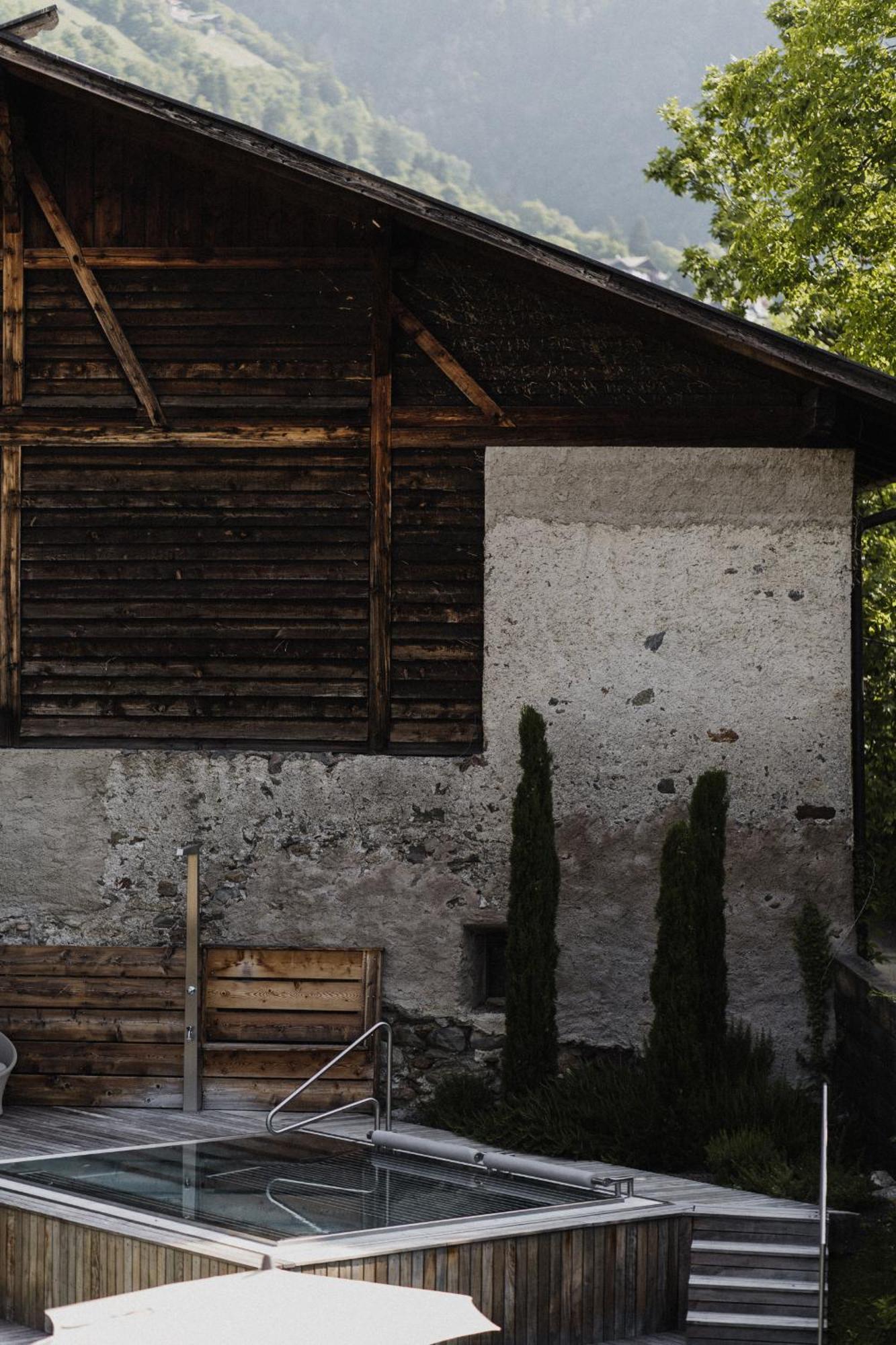 Hotel Das Stachelburg Parcines Kültér fotó